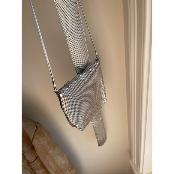 Vintage 1980s Whiting and Davis Silver Mesh Belt and Bag - Picture 5 of 8